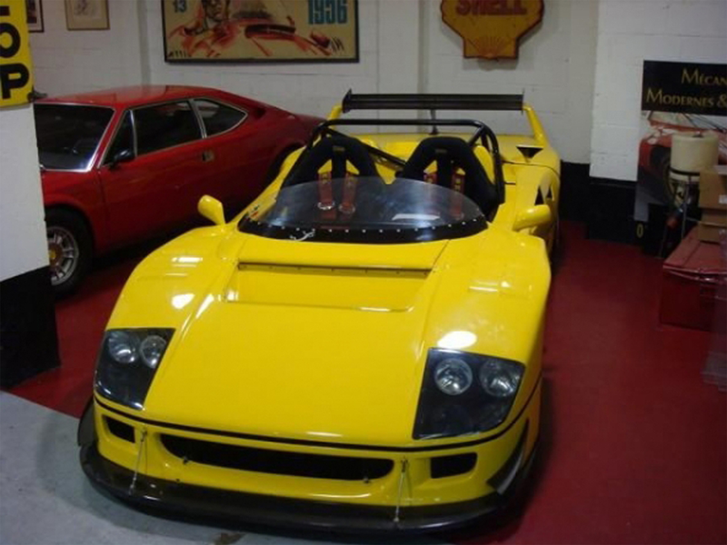 Illustration for article titled The Story Of The Ferrari F40 LM That Lost Its Top